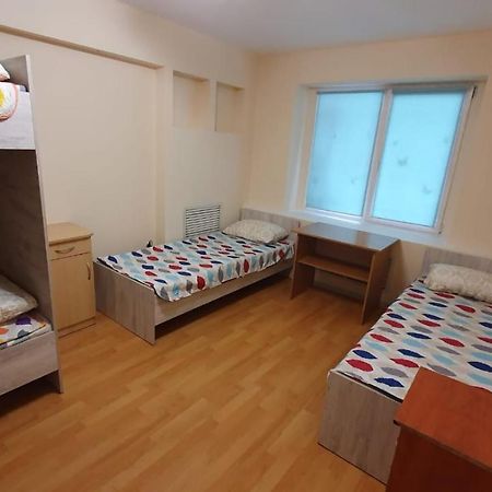 Family Hostel 阿拉木图 外观 照片