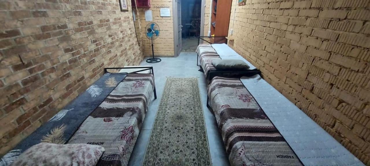 Family Hostel 阿拉木图 外观 照片